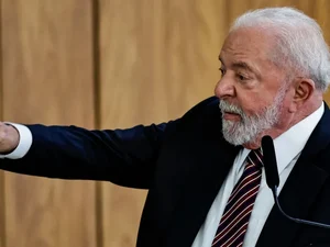 Lula nega ser amigo de Zanin e diz que nunca vai 'precisar de um favor pessoal' dele no STF