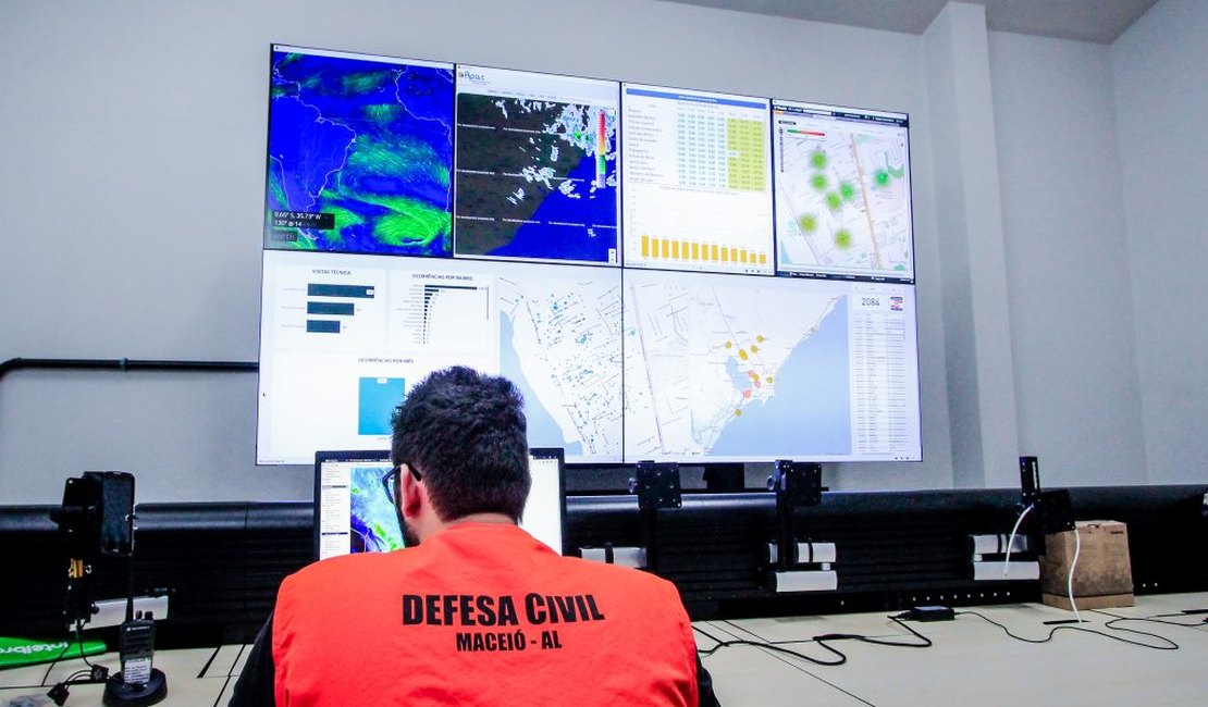 Defesa Civil de AL emite alerta sobre intensidade de chuvas em Alagoas