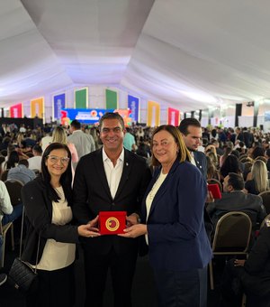 Maragogi conquista Ouro no Selo Nacional Compromisso com a Alfabetização