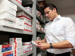 Com 15 mil atendimentos por mês, HGE recebe insumos e medicamentos