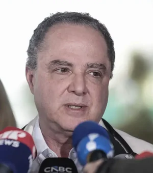 Médico diz que Lula retirou lesão e deve repousar nos próximos dias