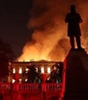 Incêndio destrói Museu Nacional no Rio de Janeiro