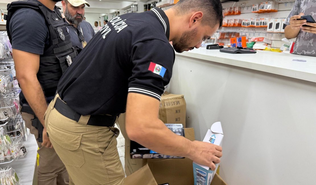 Polícia Civil e Procon realizam fiscalização em lojas que comercializam cigarros eletrônicos