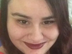 Mulher é condenada a 21 anos de prisão por decapitar a mãe
