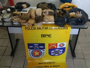 Polícia Militar apreende 20 kg de maconha dentro de residência em grota da capital