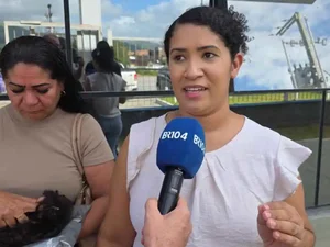 Mãe de adolescente esfaqueada diz que ataque foi motivado por vingança