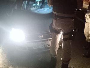 Homem é executado a tiros enquanto dirigia pela BR-316