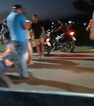 Acidente entre motos deixa mulher ferida em Porto Calvo