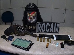 Polícia apreende três armas de fogo e diversas munições durante abordagens de rotina