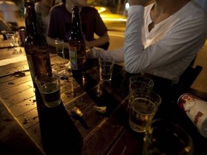 Bares e restaurantes estão proibidos de vender bebida alcoólica durante as eleições