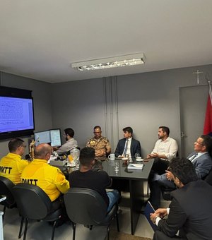 Ministério Público aponta irregularidades em aluguel de jet skis na orla de Maceió