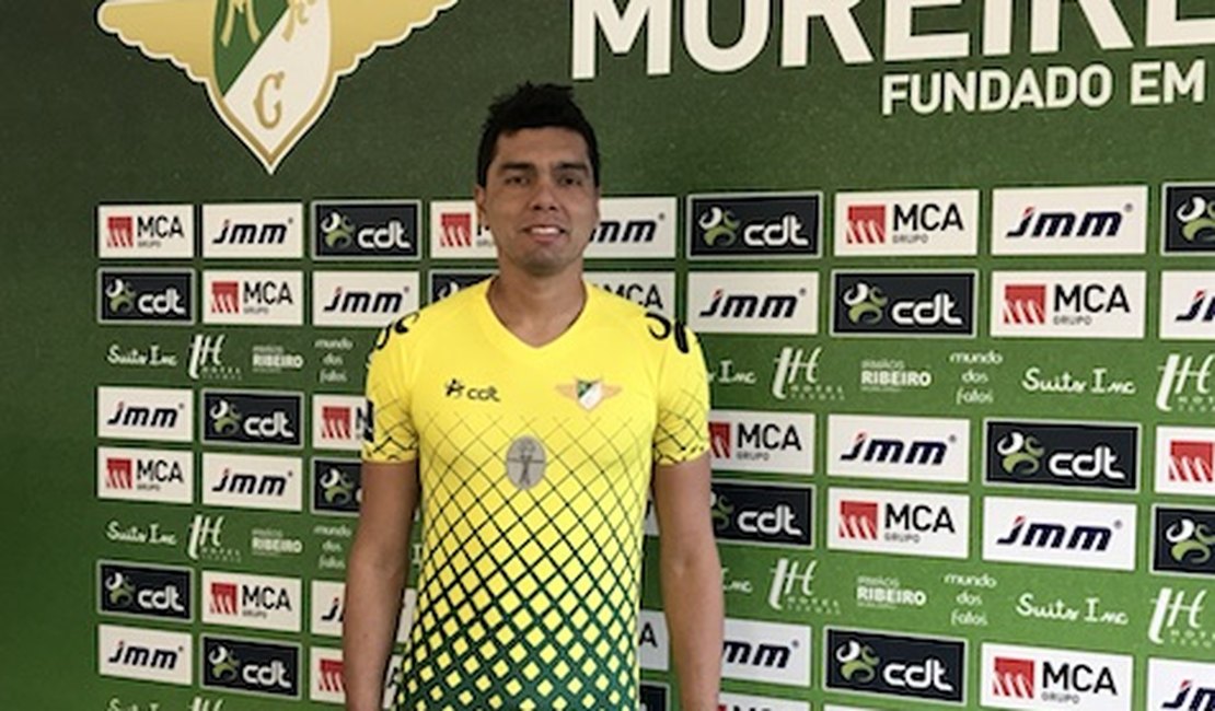 Ex-Moreirense, goleiro Felipe é contratado para defender o CSA na Série B