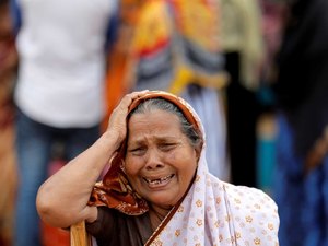 Após atentados, tiroteio mata 15 na costa leste do Sri Lanka