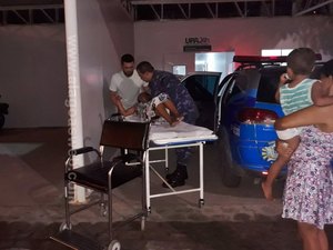 Mãe e filho ficam feridos em incêndio dentro de casa em São Miguel dos Campos