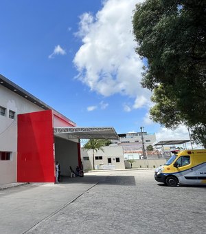 Motorista embriagado causa acidente e deixa motociclista ferido em Maceió