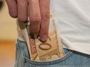 Saiba como o alto endividamento do governo afeta a vida dos brasileiros