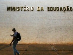 Alagoas pode retomar mais de 100 obras educacionais