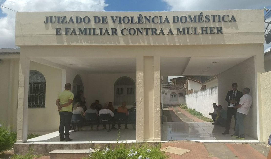 Juizado de Arapiraca resolve 79% das audiências na Semana da Justiça pela Paz em Casa