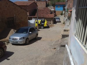 Polícia Militar persegue suspeitos em grota de Maragogi