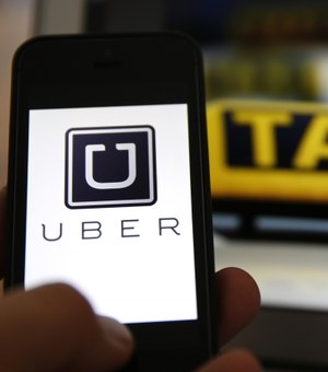 Taxistas não descartam possibilidade de manifestações com chegada do Uber