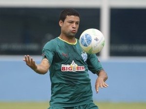 Héverton rejeita convite do exterior e pode acertar com o Paysandu