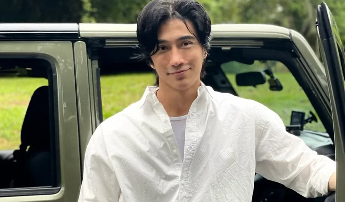 Modelo de Singapura de 60 anos viraliza na web por aparência megajovem