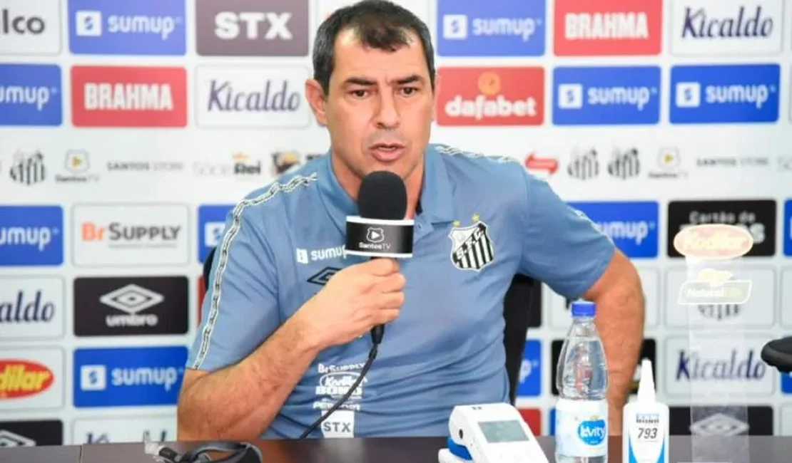 Santos acerta contratação de Fábio Carille e prepara anúncio do novo treinador