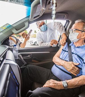 Arapiraca começa a vacinar idosos acima de 68 anos nesta quarta-feira (24)