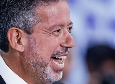 Arthur Lira amplia prestígio em 2025 e entrega obras, saúde e investimentos históricos para Alagoas