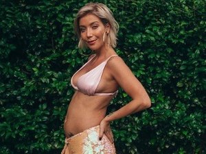 Luiza Possi confirma sexo e nome do bebê: 'Vem logo, meu Lucca'