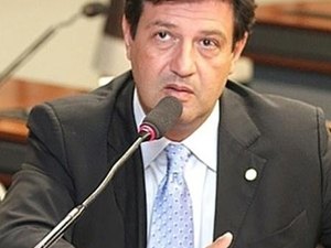 Descumprimento de quarentena poderá levar a prisão, decidem Moro e Mandetta