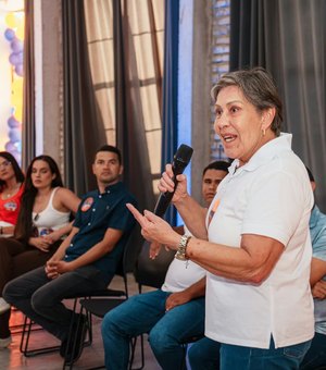 Jovens de Arapiraca se reúnem para discutir propostas no plano de governo de JHC e Célia Rocha