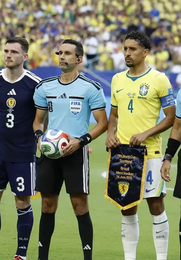 CBF envia ofício contestando gol anulado de Vini Jr. contra Escócia