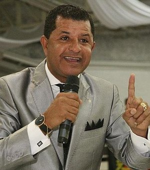 Justiça da Bahia intima pastor Abílio Santana por pregar contra Bíblia Gay