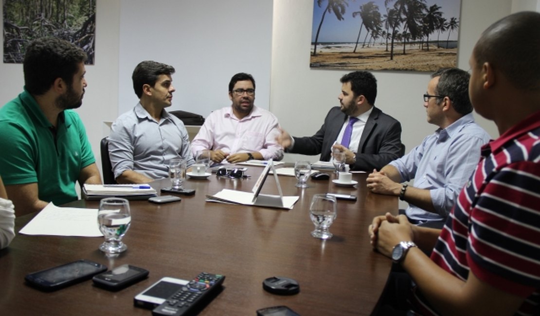 Prova internacional de triathlon movimenta Alagoas