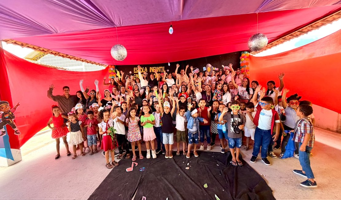 Edilza Alves visita escolas durante Semana das Crianças em Lagoa da Canoa