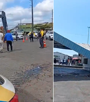 Terminal de ônibus do Mercado da Produção é demolido no bairro da Levada