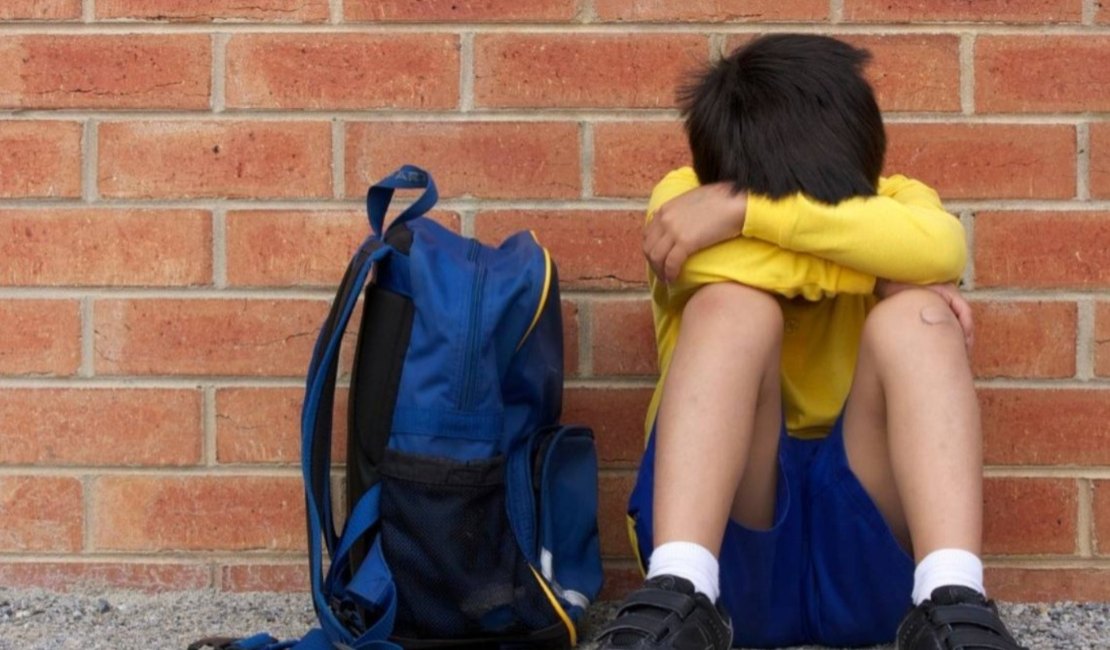 Dia de conscientização: avanços na lei não impedem violações contra autistas em AL