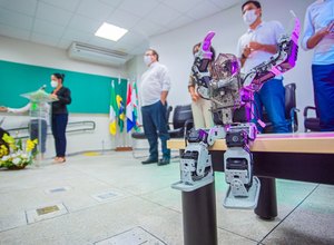 Luciano Barbosa parabeniza implantação de Espaço 4.0: 'Amplia oportunidades aos nossos jovens'