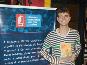 Estudante de Jornalismo lança livro de crônicas esportivas