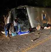 Lula lamenta mortos e feridos em acidente de ônibus em Pernambuco