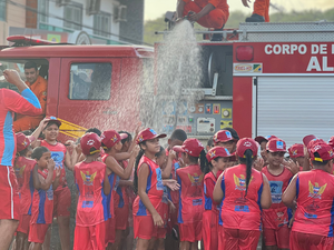 Corpo de Bombeiros realiza a 10ª edição do Projeto Golfinho no Litoral Norte