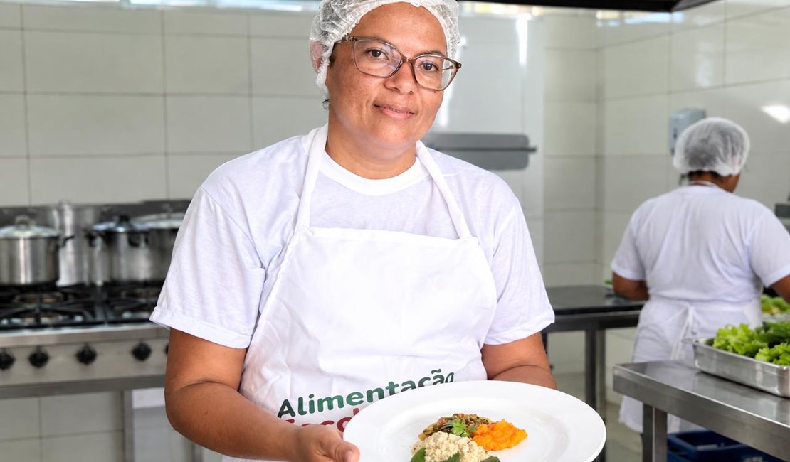 Merendeira de Limoeiro de Anadia conquista 1º lugar em concurso regional