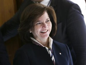 Com presença de Temer, Raquel Dodge toma posse nesta segunda