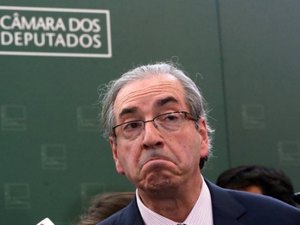 Eduardo Cunha despacha 11 pedidos de Impeachment contra Dilma