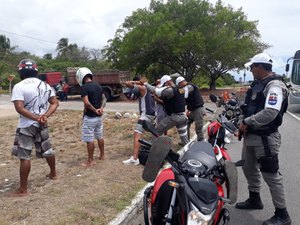 Motocicleta roubada é recuperada durante operação na AL-101 Sul