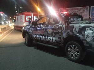 Colisão entre carro e uma motocicleta deixa criança ferida