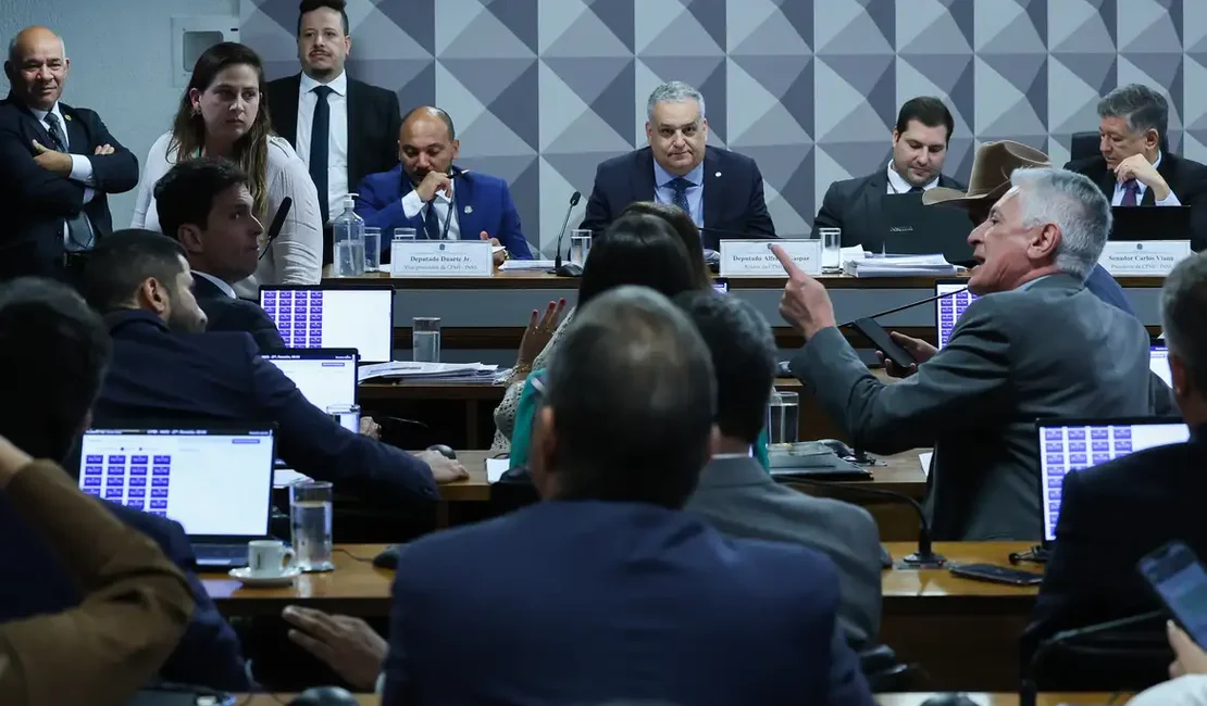 CPMI do INSS aprova dois pedidos de prisão preventiva