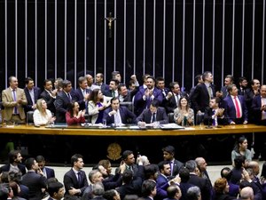 Reforma da Previdência: Pensão menor que o salário mínimo gera polêmica em votação de destaques