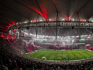 Presidente do Flamengo comenta possível saída do Maracanã e construção de estádio do clube